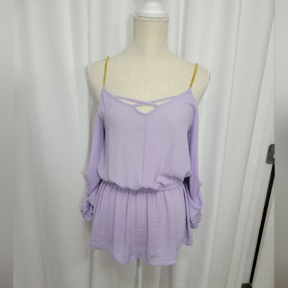 Bold elements cold shoulder blouse - Picture 9 of 11